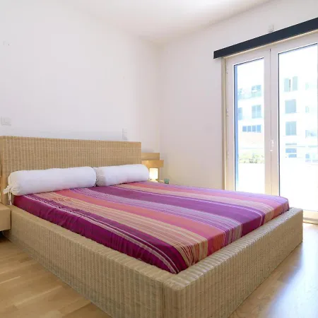 Apartment Flh - Restelo Spacious Duplex With View *