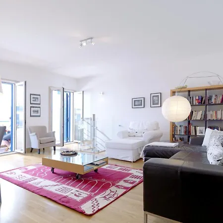 Flh - Restelo Spacious Duplex With View